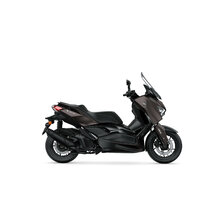 Yamaha XMAX 125 TechMAX Magma 2025 - Topcase 34 alebo 45L zadarmo