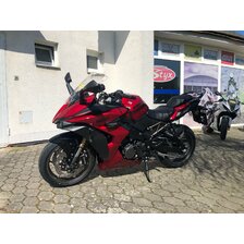 SUZUKI GSXS1000GT ČERVENÁ TESTOVACIA