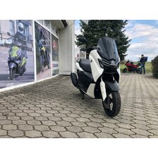 YAMAHA NMAX125 biela