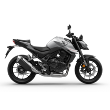 CB750 STRIEBORNÁ