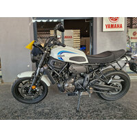 YAMAHA XSR700 Biela DEMO + doplnky v cene