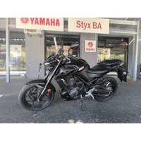 YAMAHA MT-03 DEMO Midnight Black