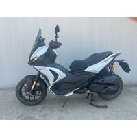 Aprilia SR GT 400 ABS E5+ DUSTY GREY DEMO