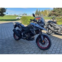 SUZUKI DL1050 V-STROM ŠEDÁ