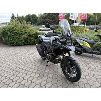 SUZUKI DL1050 V-STROM ČIERNA
