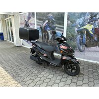SUZUKI UN125 AVENIS BLACK S PIZZA BOXOM