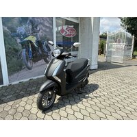 YAMAHA D´ELIGHT 125 ČIERNY