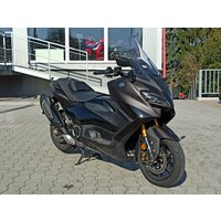 YAMAHA TMAX 560 Tech Max DEMO - dark magma