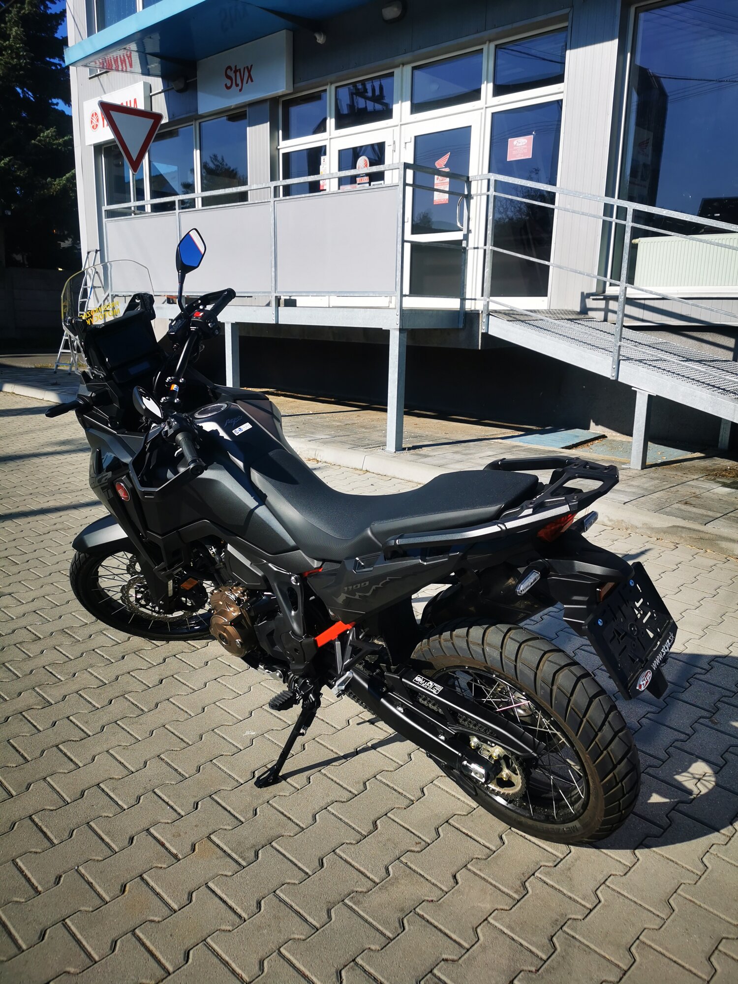 Showa eera africa twin 2025